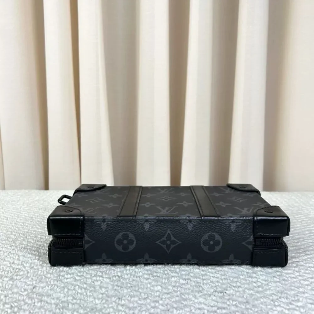 Louis Vuitton Women Pre-Loved Bag Very Good Condition